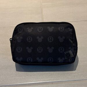 lululemon athletica x Disney Everywhere Belt Bag